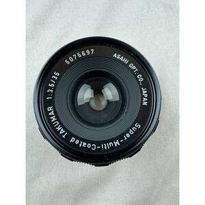 Pentax Super-Multi-Coated Takumar 35mm f/3.5 M42 Screw Mount Lens + Cap Case